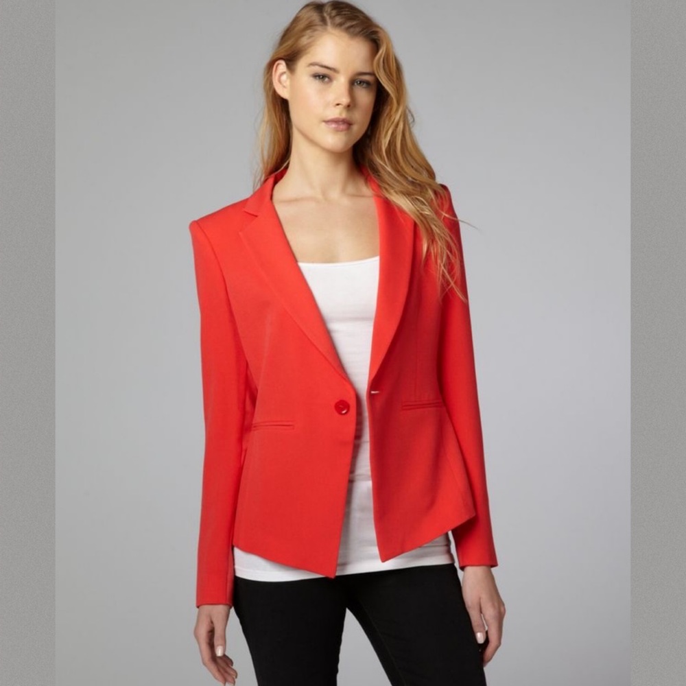 Vintage BCBGMaxAzria Blazer w/ Shoulder Pads